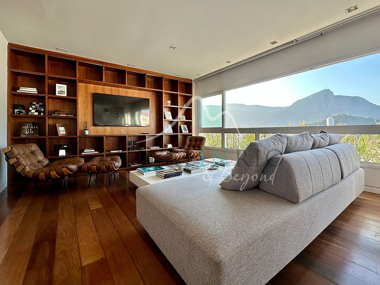 Duplex penthouse with a view of the Dois Irmãos