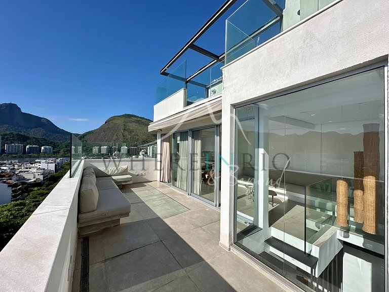 Penthouse triplex avec piscine à Ipanema