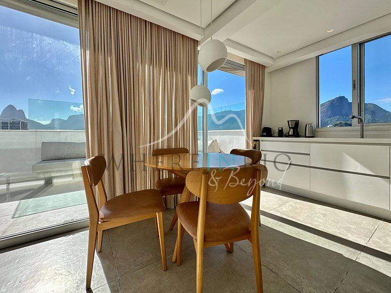 Penthouse Triplex a Louer a Ipanema