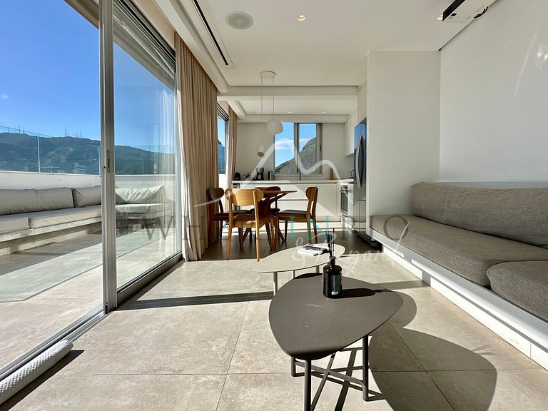 Penthouse triplex avec piscine à Ipanema