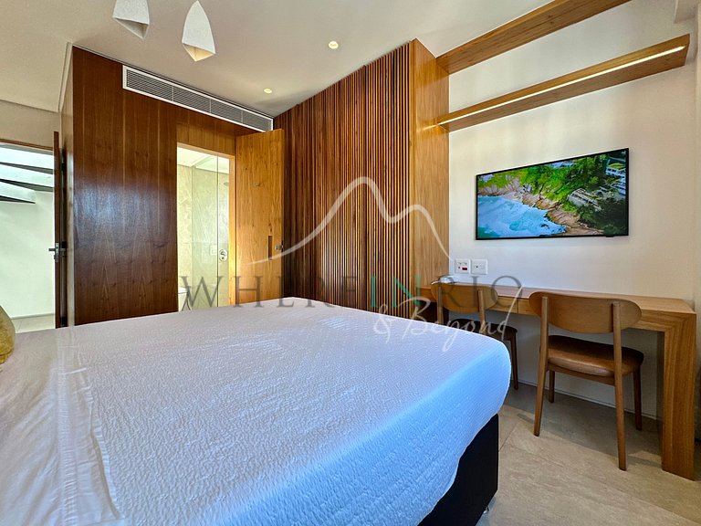 Triplex Penthouse for Rent in Ipanema