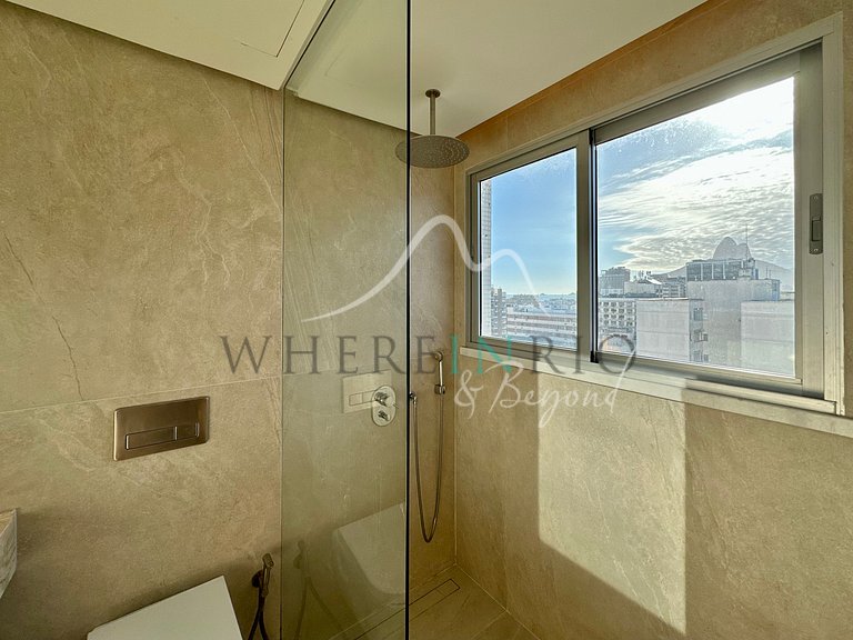 Triplex penthouse with pool in Ipanema