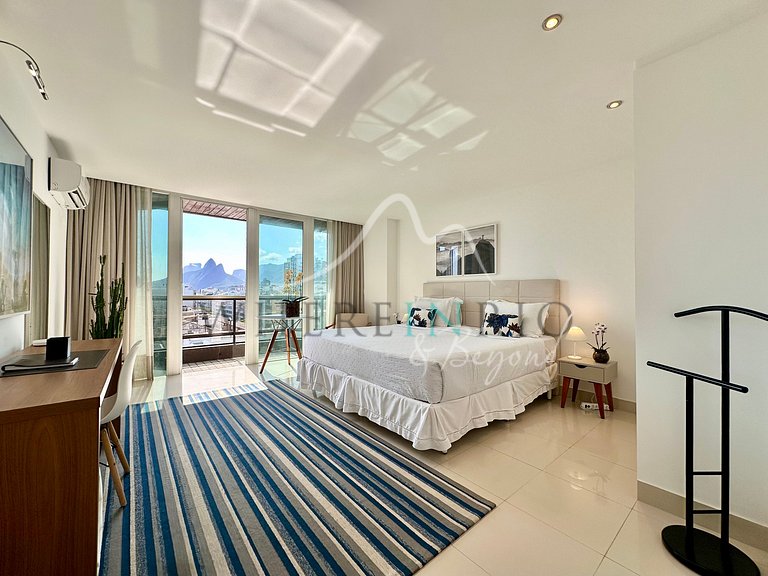 Luxury penthouse for vacation rental in Arpoador