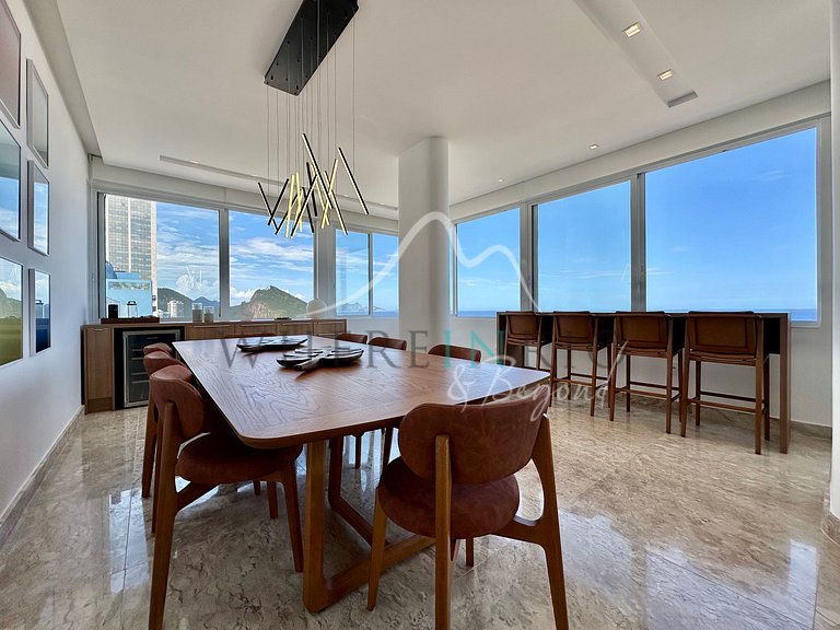 Beachfront apartment in Copacabana