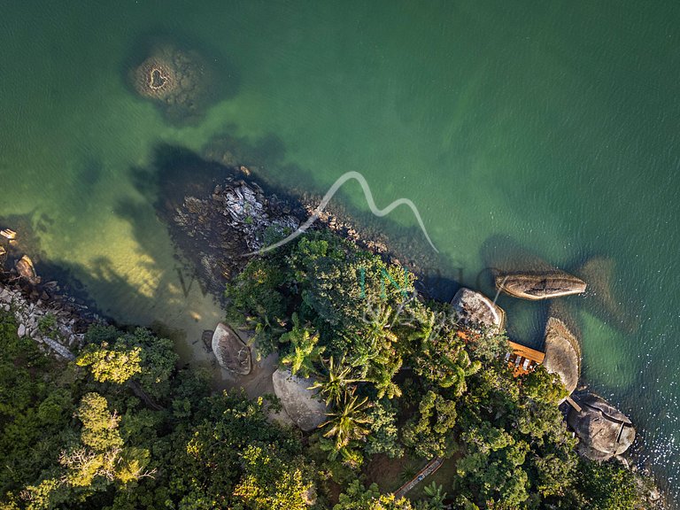 Exclusive Ilha do Japão in Angra dos Reis