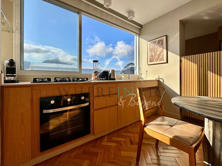 Appartement avec vue sur le Christ Rédempteur au Leblon