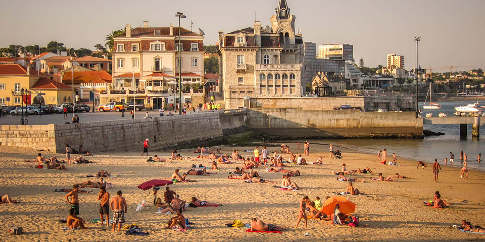 The Best Beaches in Cascais: A Seaside Paradise